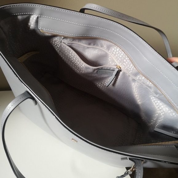 Kate Spade Tote - Picture 2 of 3